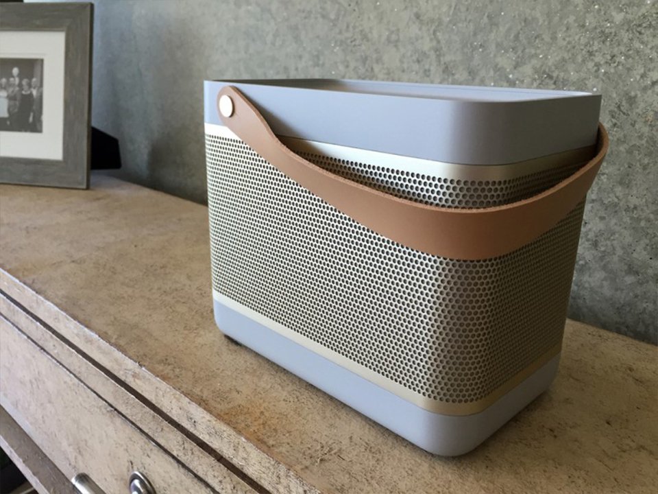 Hình ảnh chi tiết Loa B&O Beolit 17 - Natural (New) góc chụp 2